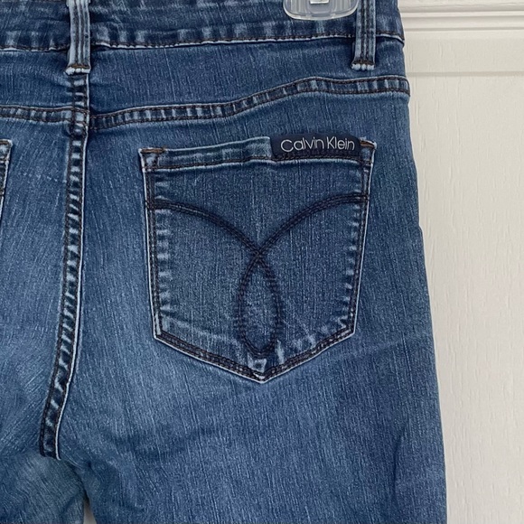 ⭐️ Calvin Klein Jeans - Straight Leg - Picture 3 of 3